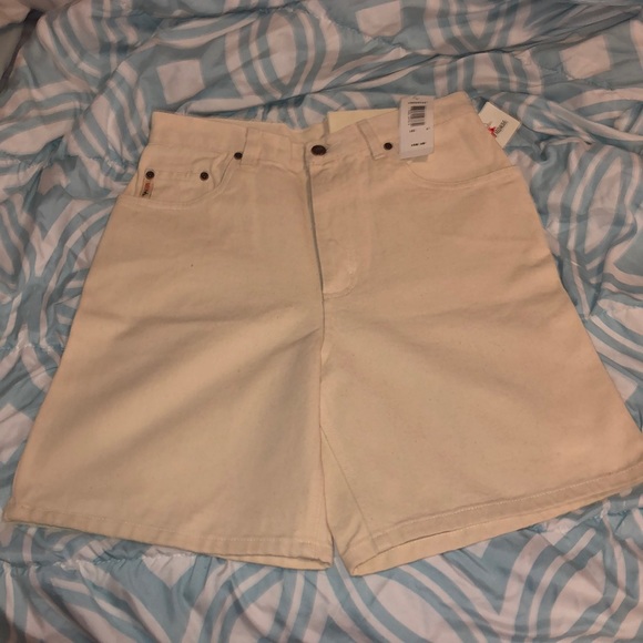 Crazy Horse Legend Beige/Cream Jean Shorts - Picture 1 of 3